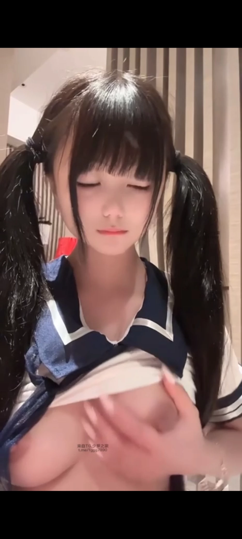 1000823870.jpg